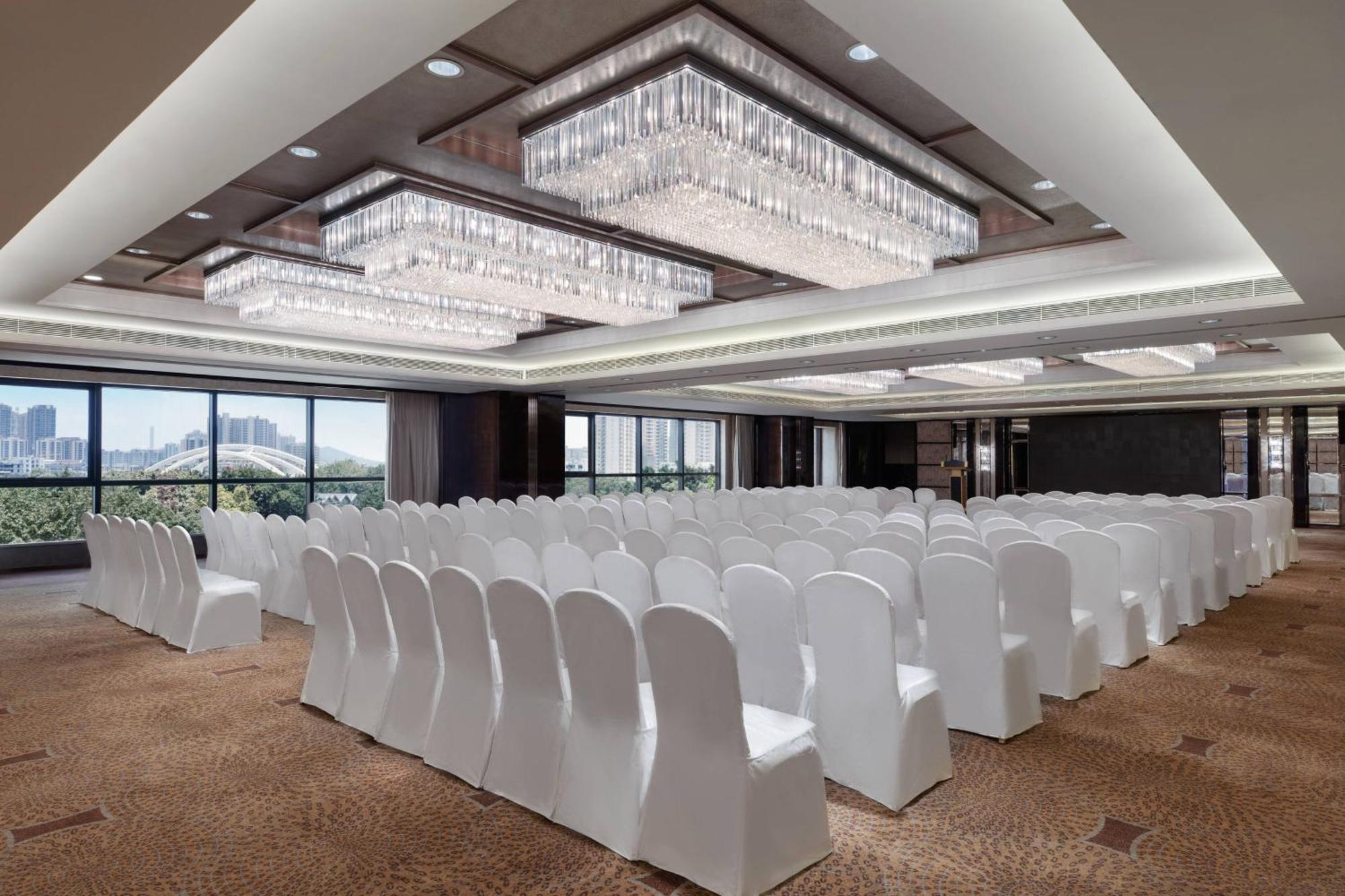 Sheraton Zhongshan Hotel Exterior photo