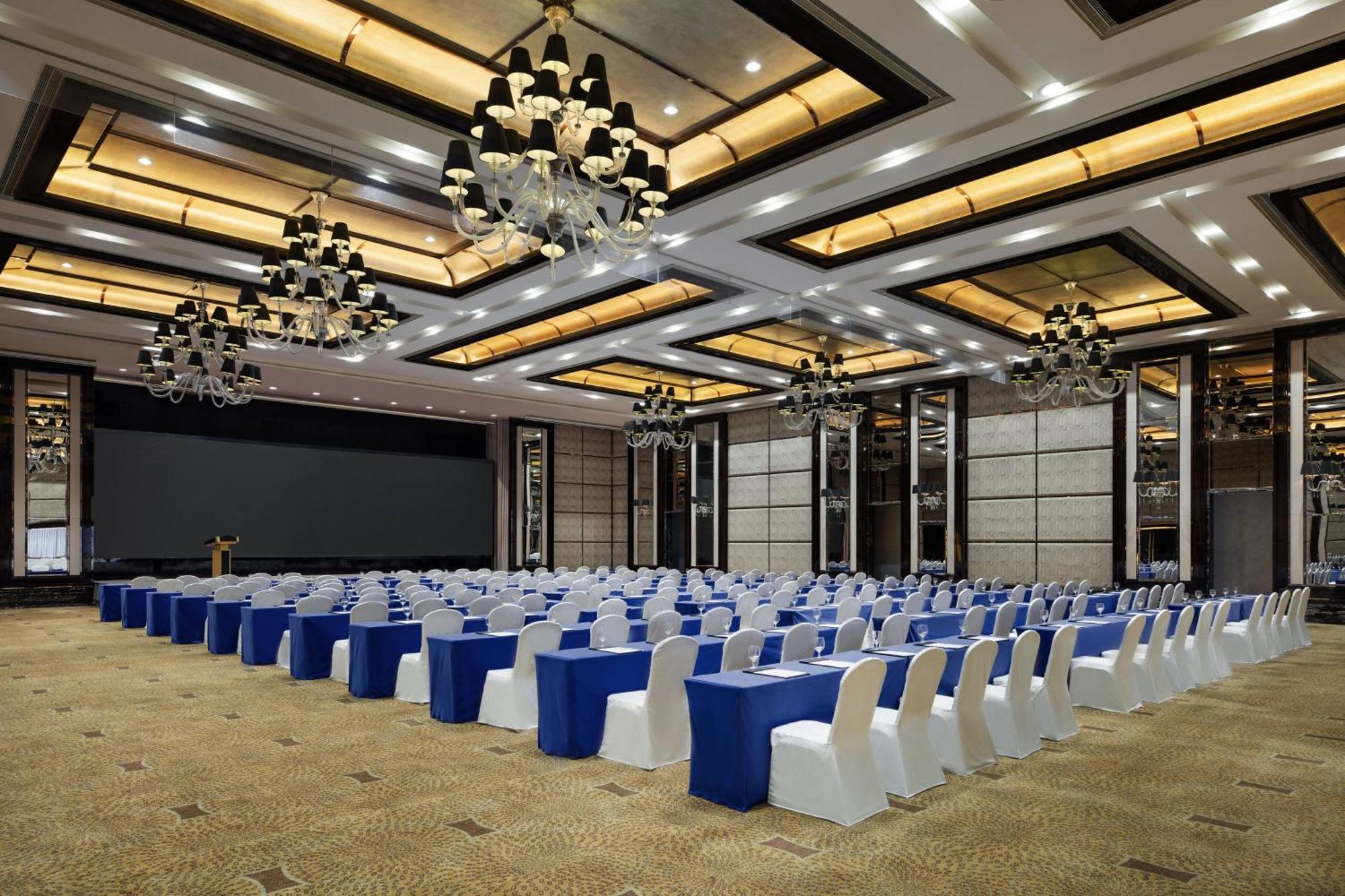 Sheraton Zhongshan Hotel Exterior photo